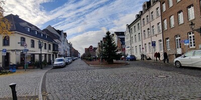 Cobbled street with Dutch style houses
